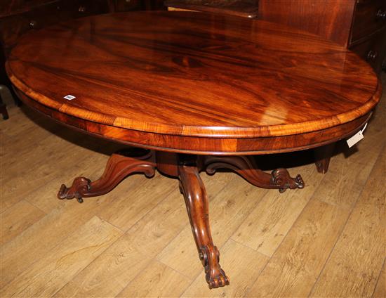 A Victorian rosewood oval breakfast table, W.150cm